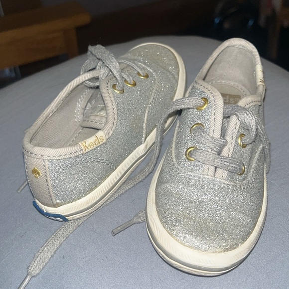 Keds x Kate spade toddler sparkle sneakers - Picture 3 of 6